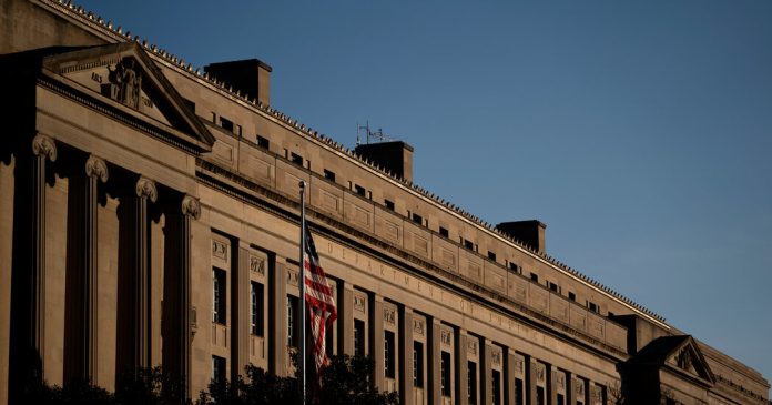  Covid News: US Justice Dept.  May Appeal Ruling That Voided Mask Mandate on Public Transit
